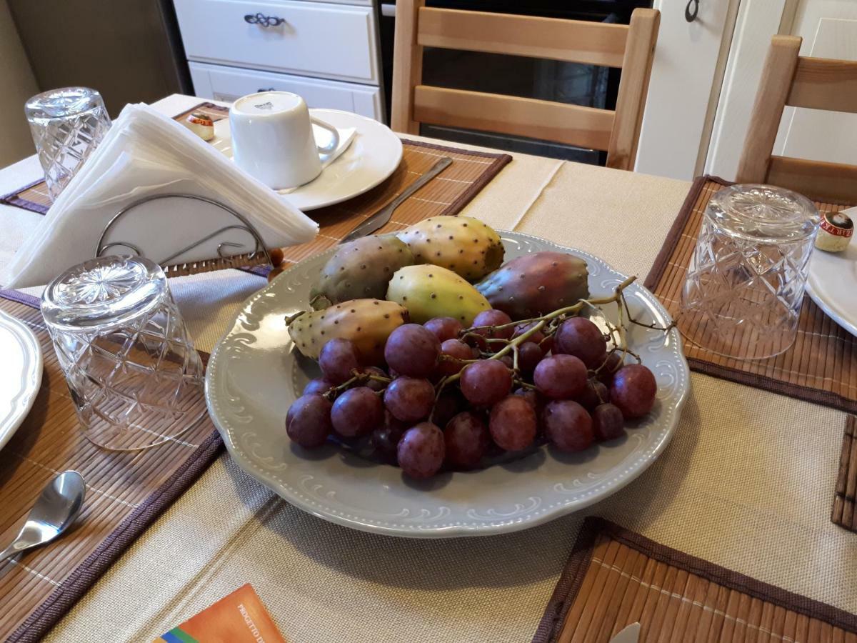Al-Zabut Bed & Breakfast Sambuca di Sicilia Bagian luar foto