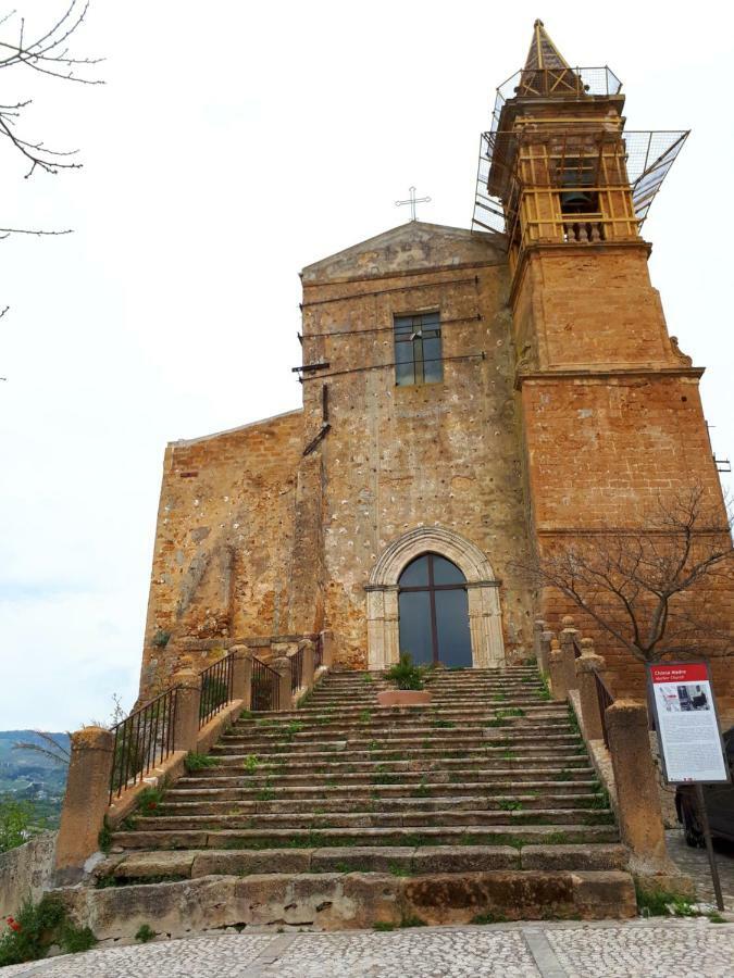 Al-Zabut Bed & Breakfast Sambuca di Sicilia Bagian luar foto